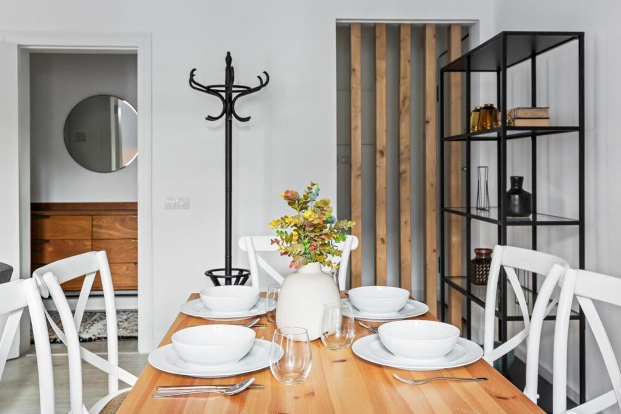 Stunning 2 Bedroom Apartment Near Belem Lisboa Eksteriør billede