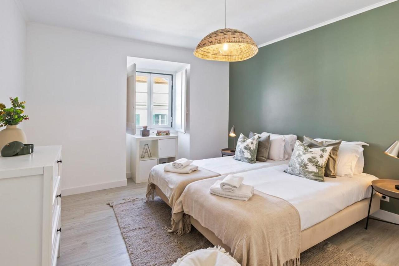 Stunning 2 Bedroom Apartment Near Belem Lisboa Eksteriør billede